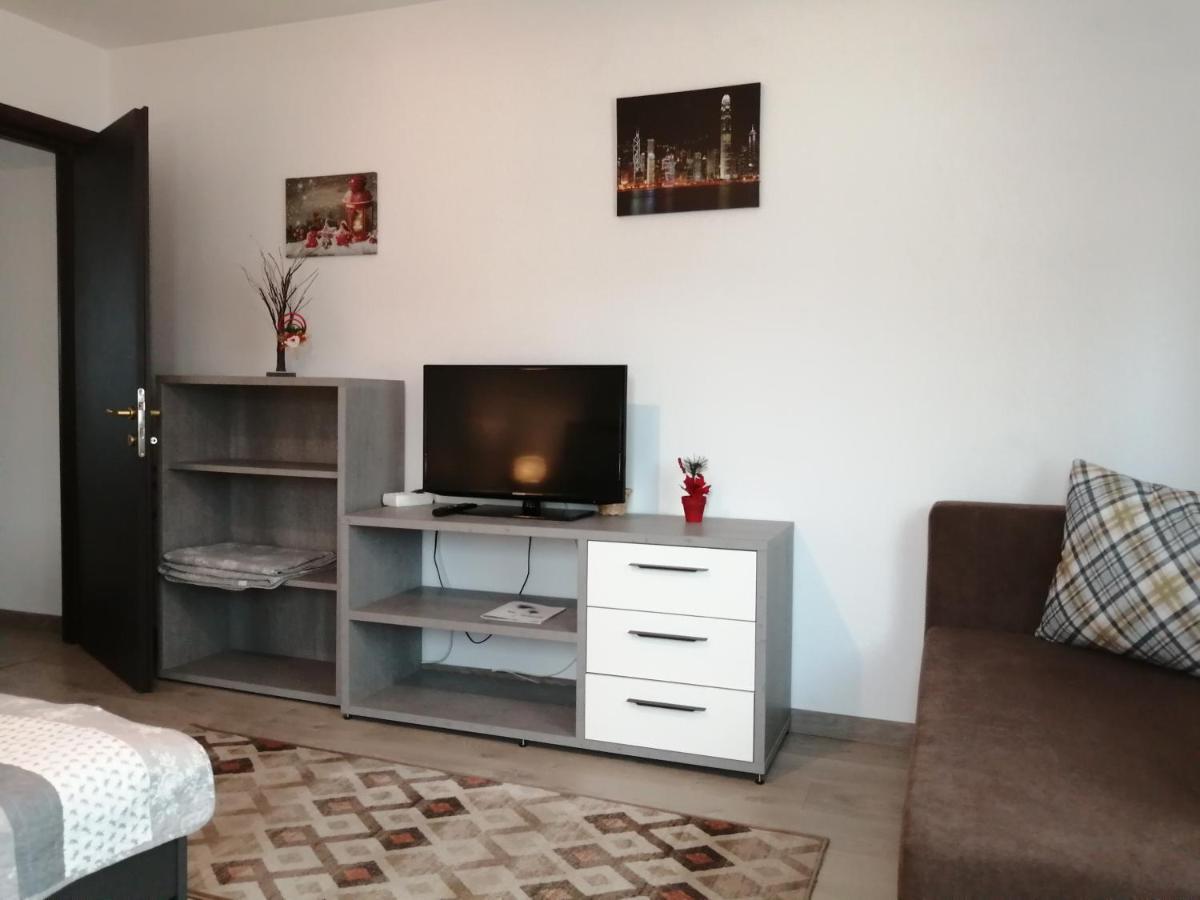 Villa 38 Silviu Apartment Бухарест Экстерьер фото